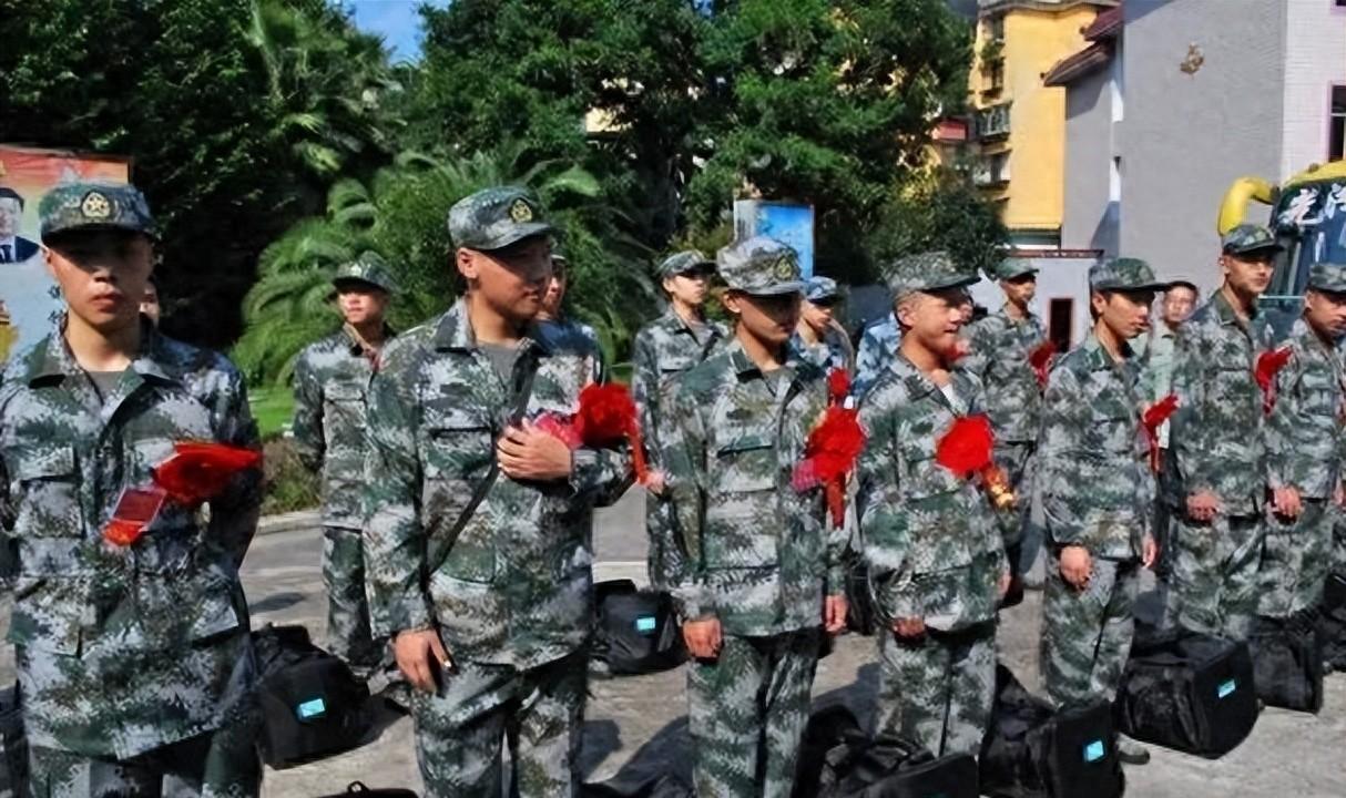 中央軍事委員會組成人員表及其職責(zé)與重要性，中央軍事委員會組成人員表、職責(zé)與重要性解析