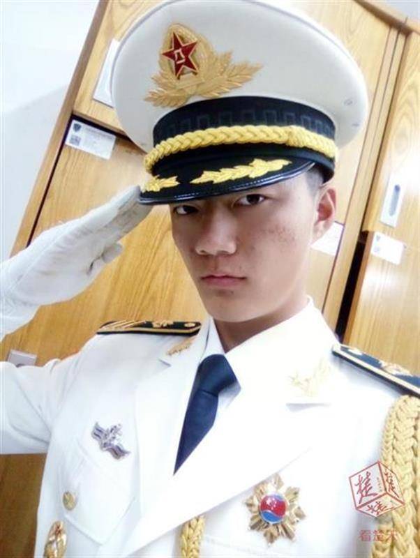 儀仗兵退伍后的后遺癥，關(guān)注與應(yīng)對(duì)，儀仗兵退伍后的后遺癥，關(guān)注與應(yīng)對(duì)策略
