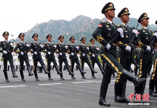 儀仗女兵劉東洋，堅(jiān)韌與榮耀的象征，儀仗女兵劉東洋，堅(jiān)韌精神與榮耀的象征