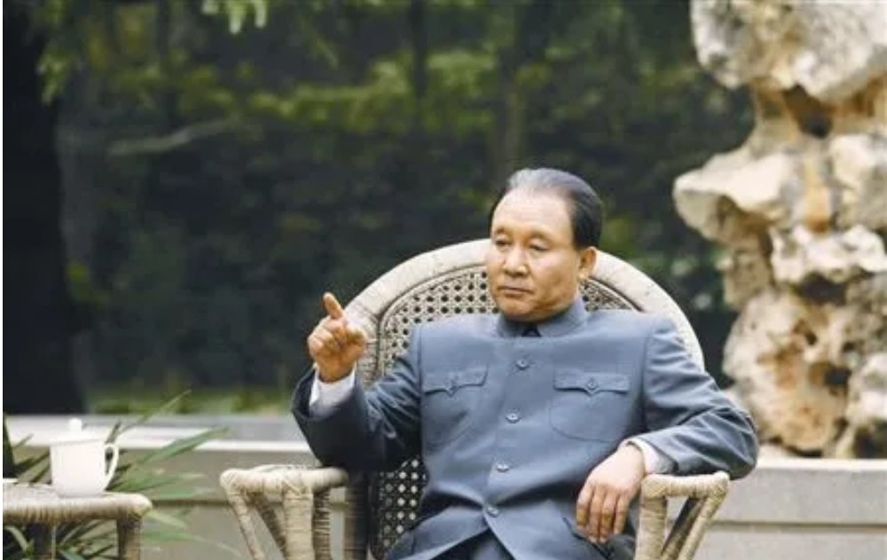 曾道道人資料免費(fèi)大全，探索個(gè)人經(jīng)歷與成就的奧秘，曾道道人資料大全，揭秘個(gè)人經(jīng)歷與成就奧秘
