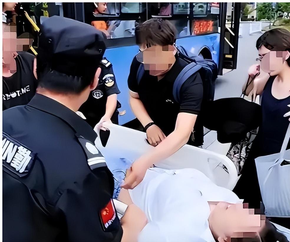 關于彩票賠率的秘密，揭秘兩肖賠多少的秘密，揭秘彩票兩肖賠率內幕，賠多少的秘密揭曉！