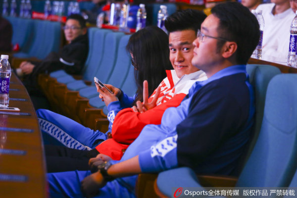 王中王一肖免費期期中，深度解析與SEO優(yōu)化策略，王中王一肖免費期期中深度解析與SEO優(yōu)化策略探討