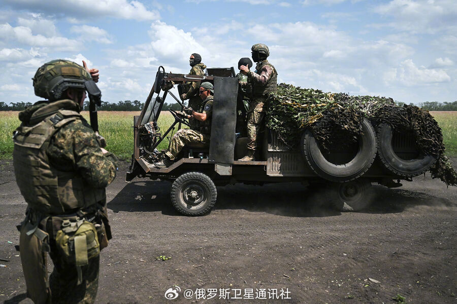 國際軍事戰(zhàn)爭新聞，全球安全局勢深度解析，全球軍事動態(tài)與深度安全局勢解析