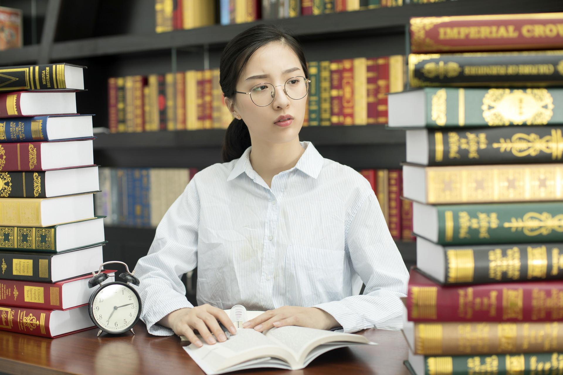 揭秘生肖之王——2009年王中王的傳奇一生，揭秘生肖之王，傳奇一生的王中王（2009年）