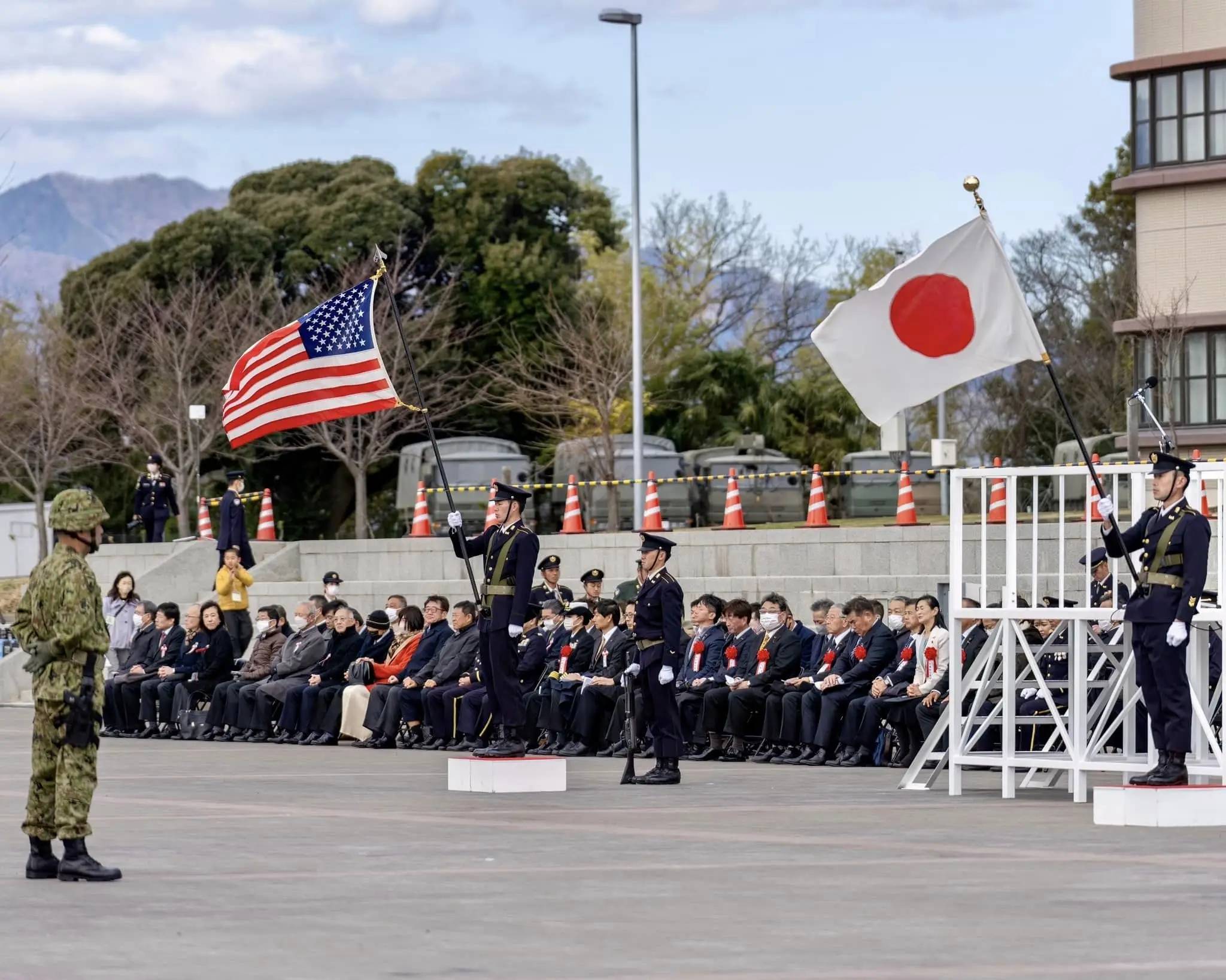 中國日本最新軍事新聞，全球軍事動態(tài)下的中日軍事進展，中日軍事進展最新動態(tài)，全球背景下的軍事新聞與動態(tài)更新