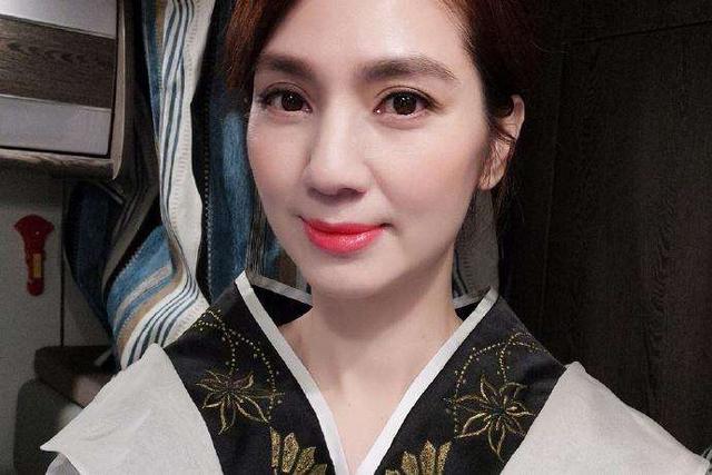 張丹峰老婆，揭秘背后的故事與獨(dú)特魅力，張丹峰老婆，背后的故事與獨(dú)特魅力揭秘