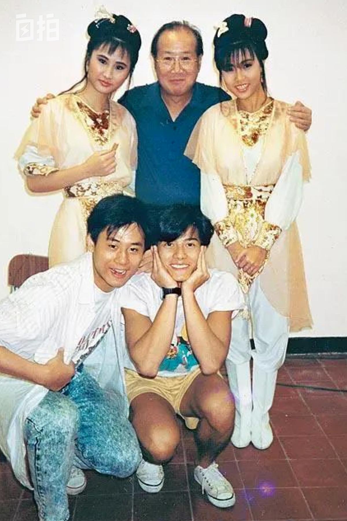 揭秘，內(nèi)地男演員照片背后的故事——一位40歲演員的奮斗與風(fēng)采，揭秘內(nèi)地男演員奮斗背后的故事，40歲的奮斗與風(fēng)采展現(xiàn)風(fēng)采