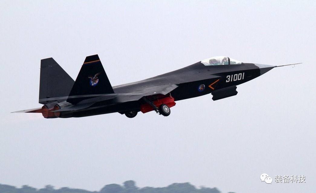 殲-31，窩囊并非事實(shí)，深度解析中國先進(jìn)戰(zhàn)機(jī)之潛力與挑戰(zhàn)，深度解析，殲-31的潛力與挑戰(zhàn)——中國先進(jìn)戰(zhàn)機(jī)的突破與前景