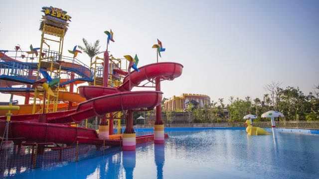 方特水上樂園圖片集錦，盡享水上樂趣，方特水上樂園精彩瞬間，水上樂趣盡享無限