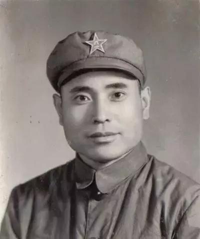 揭秘劉伯溫一肖中持期期誰——歷史謎團解析，劉伯溫一肖中持期期誰揭秘，歷史謎團深度解析